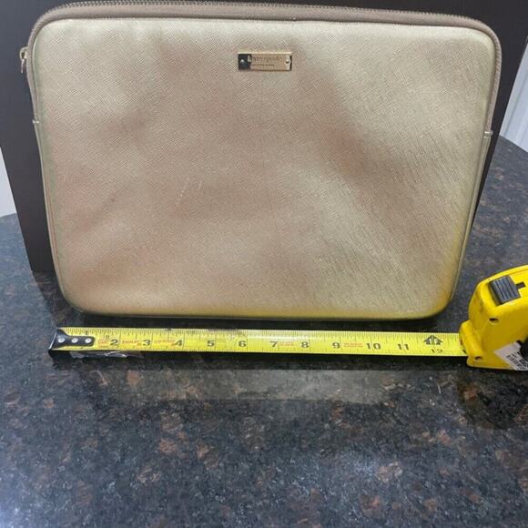 KATE SPADE LAPTOP NOTEBOOK CASE METALLIC GOLD 13 ‘ VERSATILE FUNCTIONAL - Picture 5 of 12